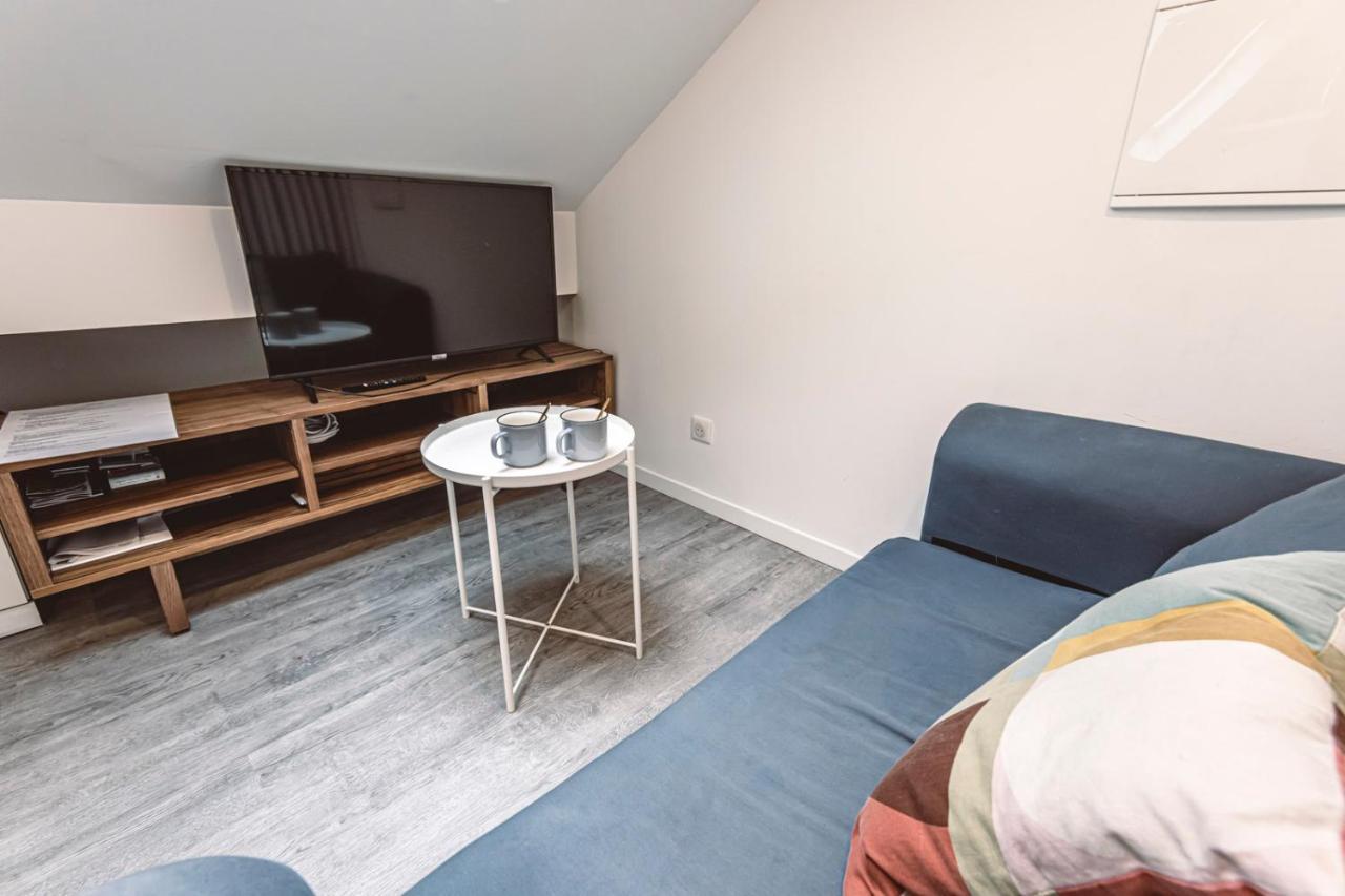 Le Coquet Logement Climatise Face A La Cathedrale - 3G แร็งส์ ภายนอก รูปภาพ